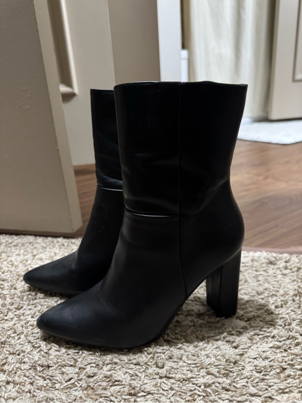 Classic Black Pointed Toe Women's Ankle Boots